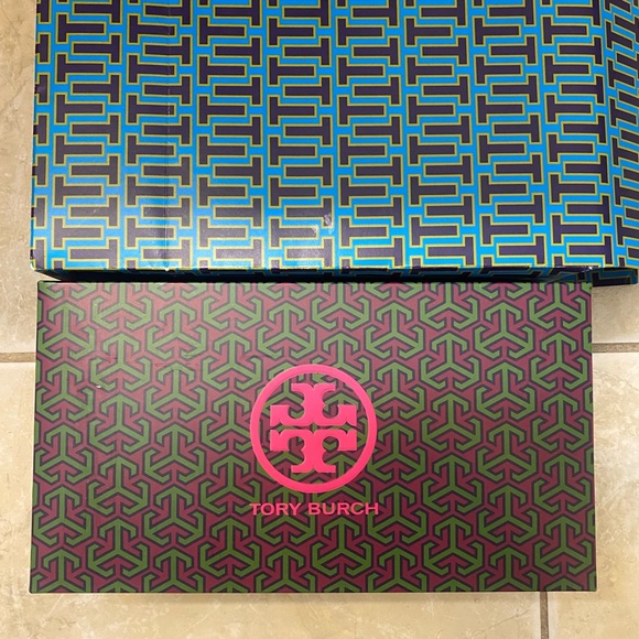 Tory Burch Mini Miller Jelly Thong Sandal - Picture 3 of 4